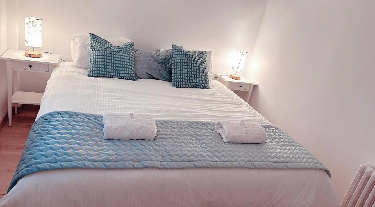 Dh Apartamento Turistico Cangas de Onis Ngoại thất bức ảnh